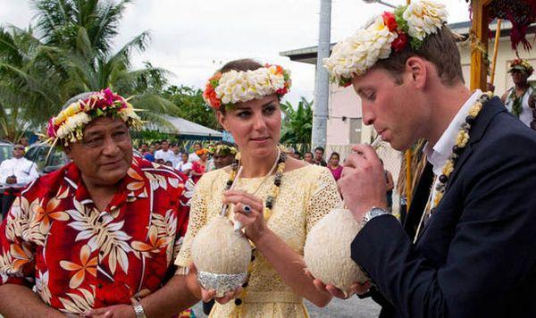 Кейт Миддлтон получила орден "За заслуги" от крошечного острова Тувалу