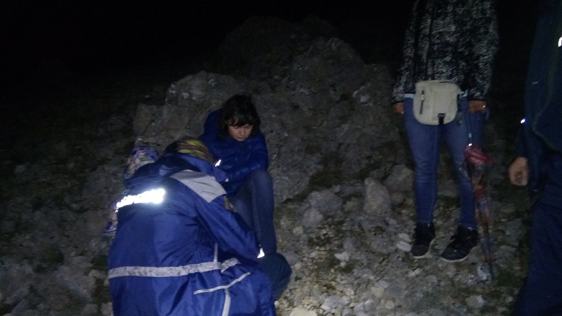 В крымских горестях избавили шестерых баб и семилетнюю девочку [фото]