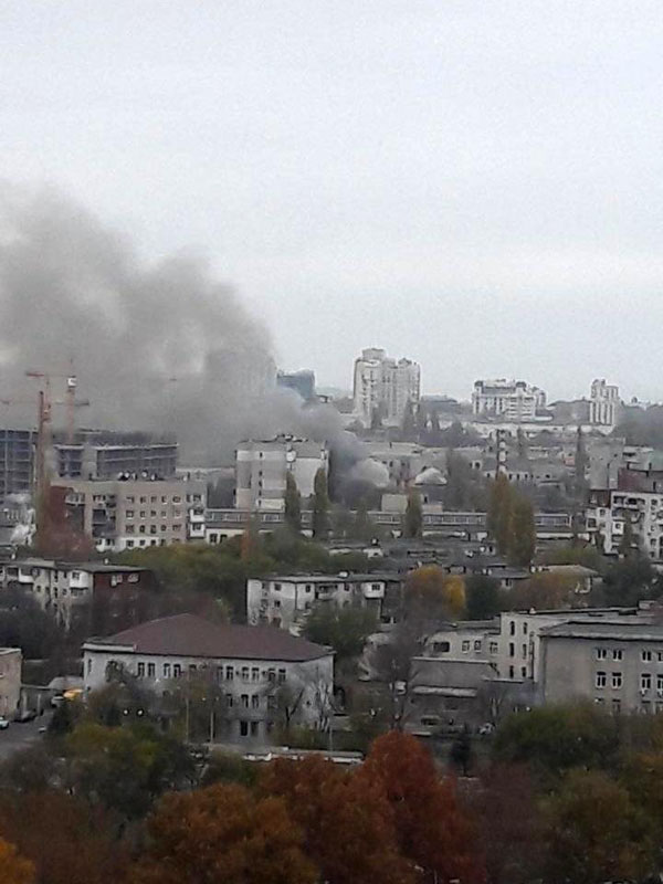 В Одессе пламенеет цех кондитерской фабрики(фото)