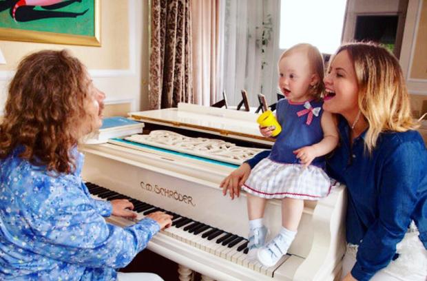 Игорь Николаев опубликовал трогательную фотографию со своей дочерью Вероникой