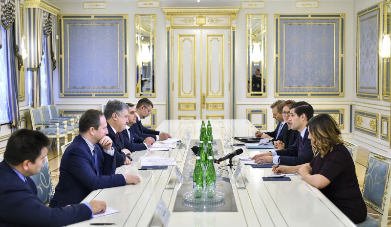 Президент України провів зустріч із Помічником Держсекретаря США з питань Європи та Євразії