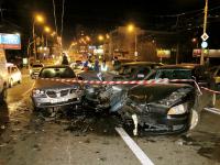 В Киеве столкнулись четыре авто, потерпела брюхатая баба(фото)