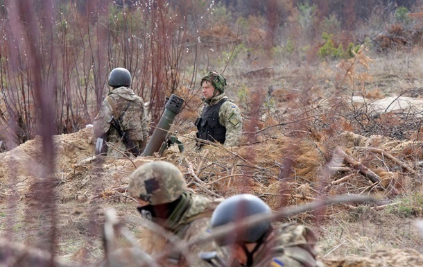 За день на Донбассе ранены двое военнослужащих