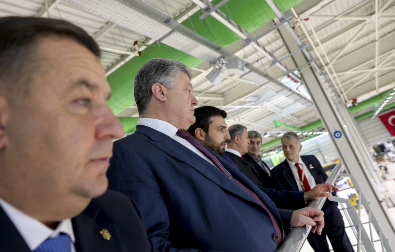 Президент України відвідав виробництво потужних безпілотників компанії Baykar Makina